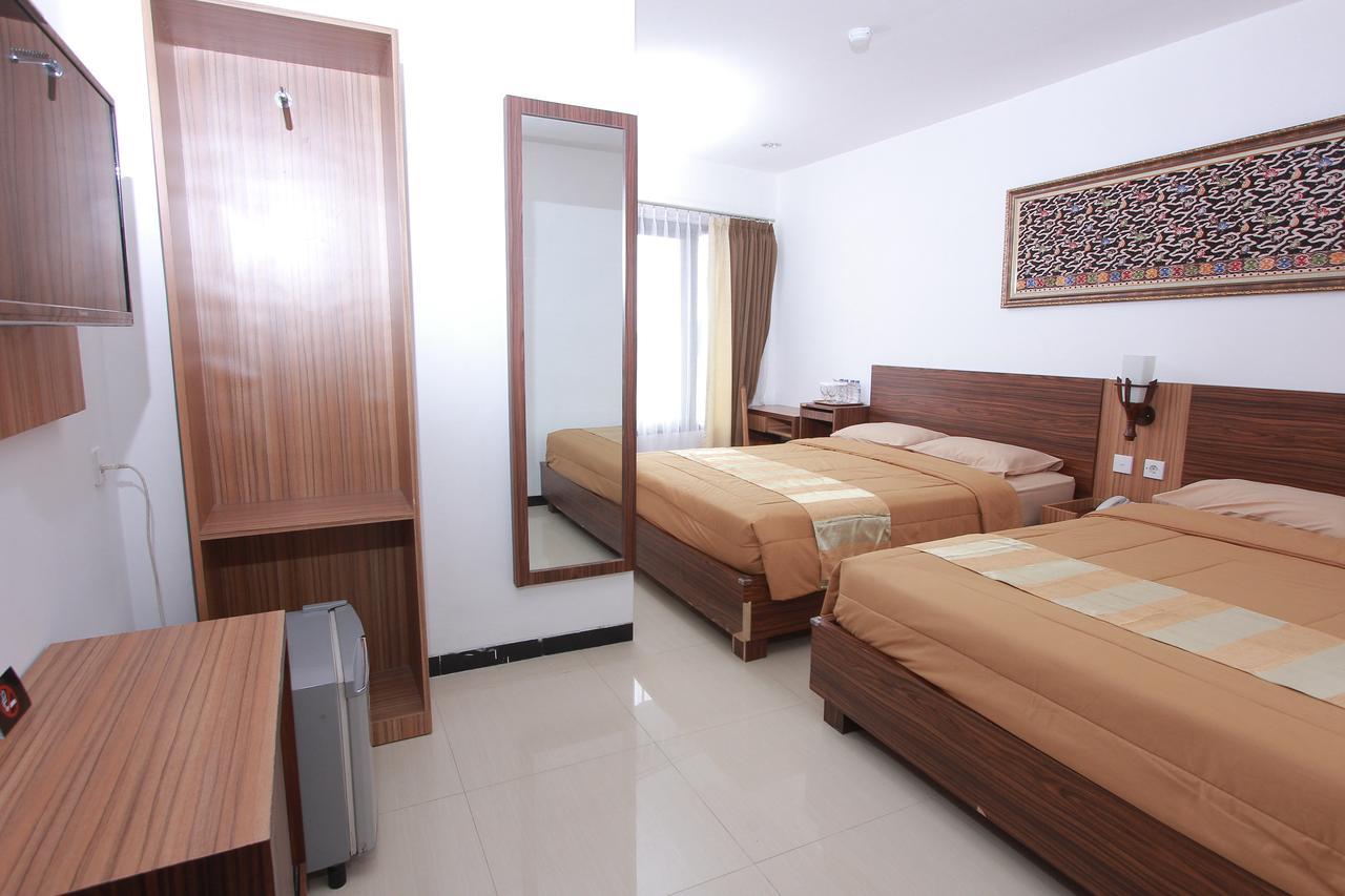 Hotel Kristina Malioboro يوغياكارتا المظهر الخارجي الصورة