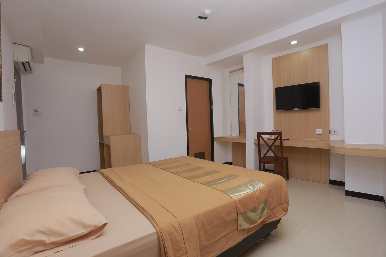 Hotel Kristina Malioboro يوغياكارتا المظهر الخارجي الصورة