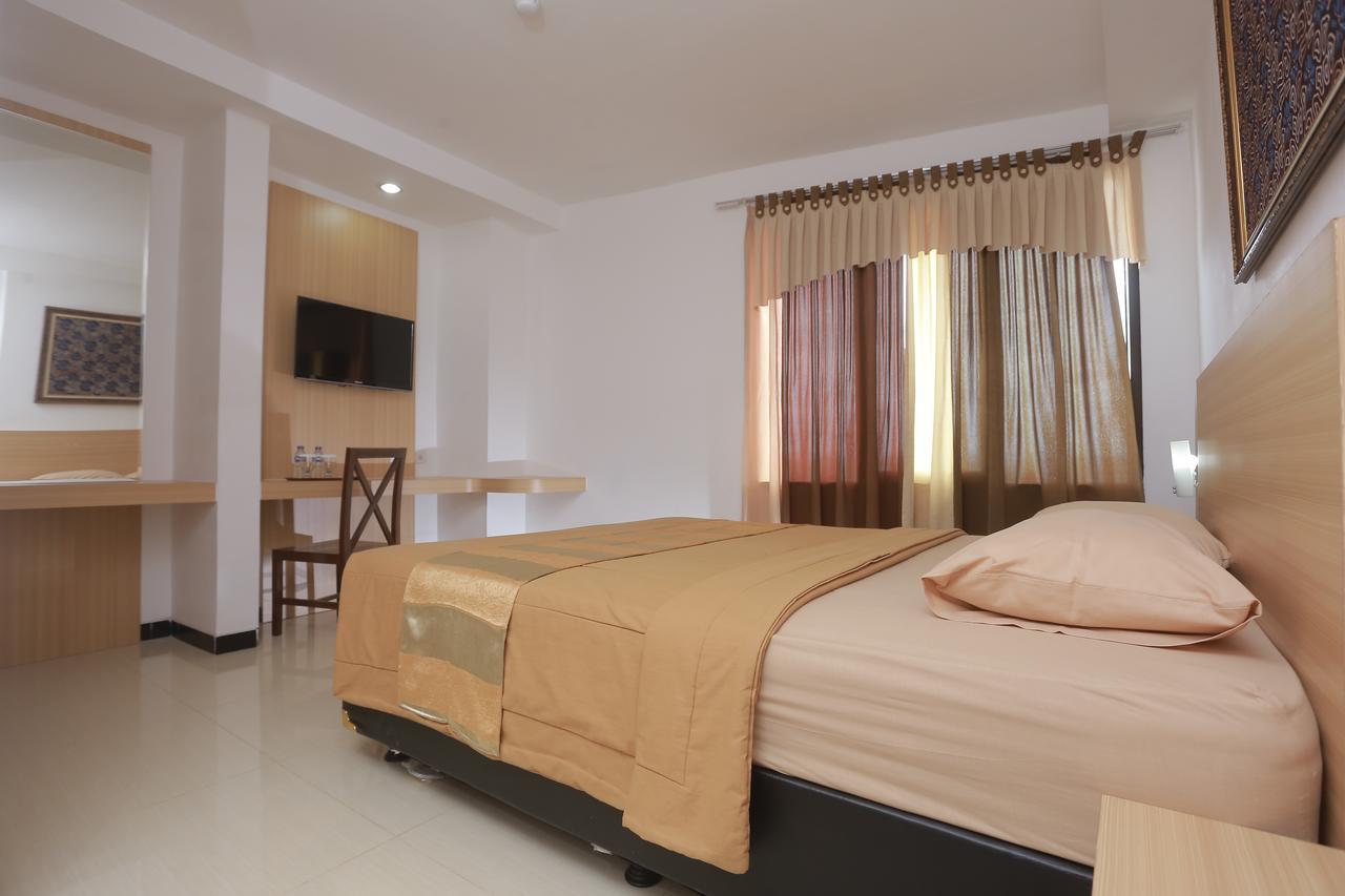 Hotel Kristina Malioboro يوغياكارتا المظهر الخارجي الصورة